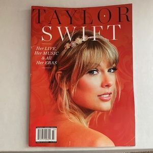 Taylor Swift Magazine Her Life Her Music and all her Eras